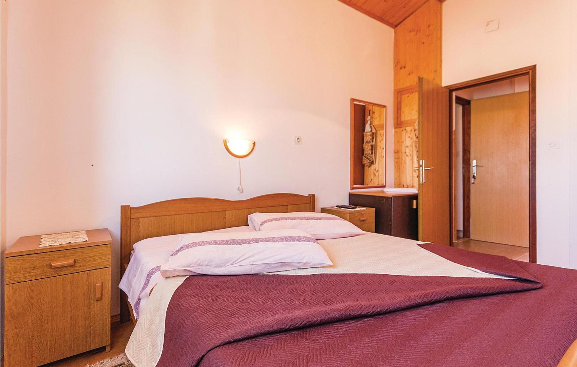 Beautiful Apartment In Pula With Kitchen 외부 사진